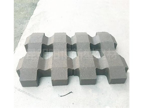 植草磚的養(yǎng)護(hù)要注意哪些事項(xiàng)？云南陽博水泥分享